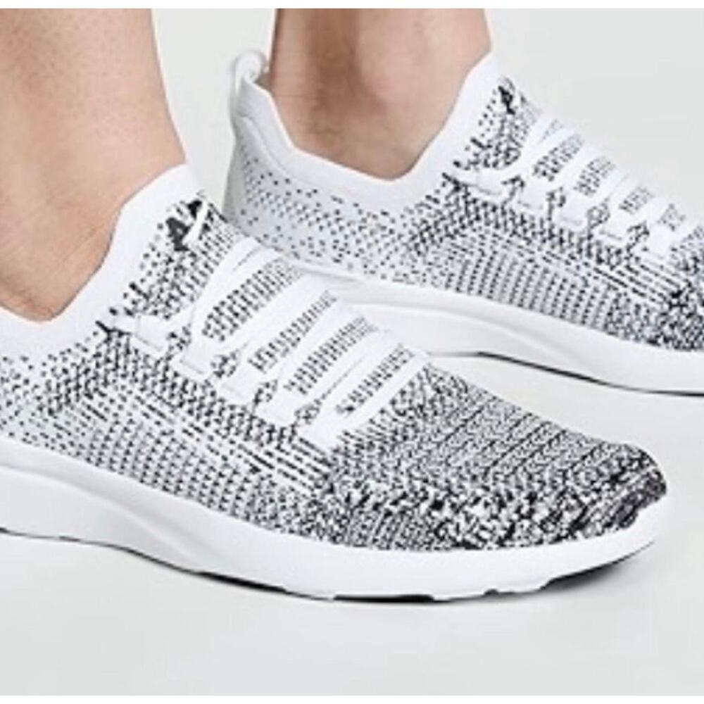 APL TechLoom Breeze Sneakers Women's 5.5 White Black Ombre NEW